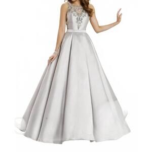 NEW STUDIO 17 women's prom dress in platinum